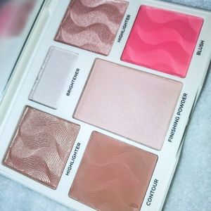 Cover FX Face Perfector Palette BRAND NEW **FREE GIFT WITH PURCHASE!!!**